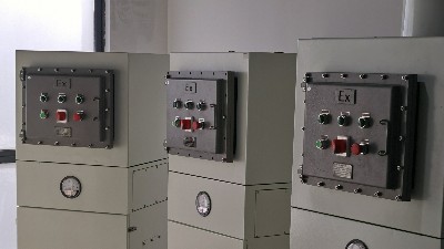 車間防爆除塵器，執(zhí)信環(huán)保助力企業(yè)安全凈化粉塵。
